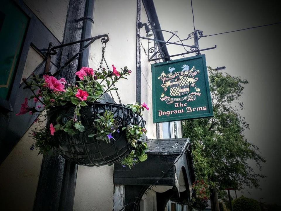 מלון Laughton  The Ingram Arms מראה חיצוני תמונה